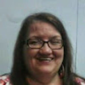 Meet your Posher, Gloria